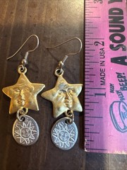 Sun Stars Face Dangle Earrings Pendant Retro Celestial 1” Gold Silver Sunburst