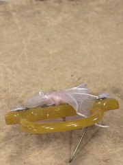 Bakelite Handbag Brooch Pin Mustard/Amber Yellow w Pink Bow Signed Beau