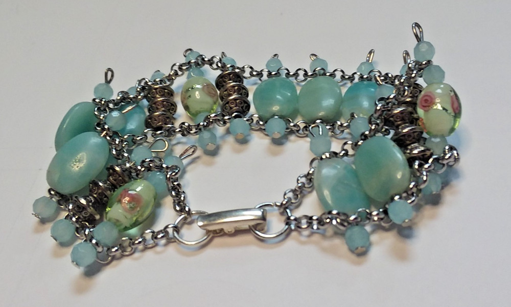 7.5″ Powder Blue Stone and Tiny Glass Bead Bracelet 06-01-2026