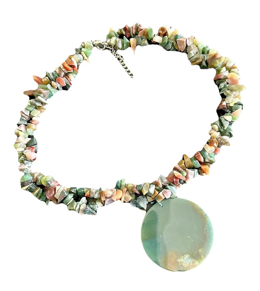 Watermelon Tourmaline & Jade Chips Y2K Necklace 16″ W/Round Green Stone Pendant