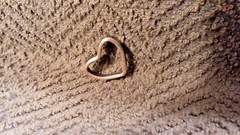 1998 Washinghton Quarter Heart Pendant handmade small 3/4″