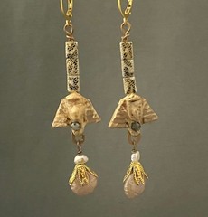 Deco Egyptian Revival Necklace Set, Neiger Style Glass Pharaoh, Beige, Gold