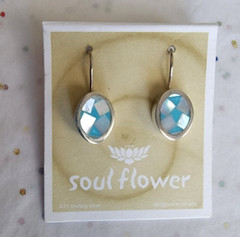 NEW MOP SHELL CONFETTI PIECE INLAY IN AQUA BLUE SHELL SILVER EARRINGS SOULFLOWER