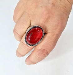 Chunky Ottoman Biker signet style goth vamp silver tone Ring Ruby red Glass