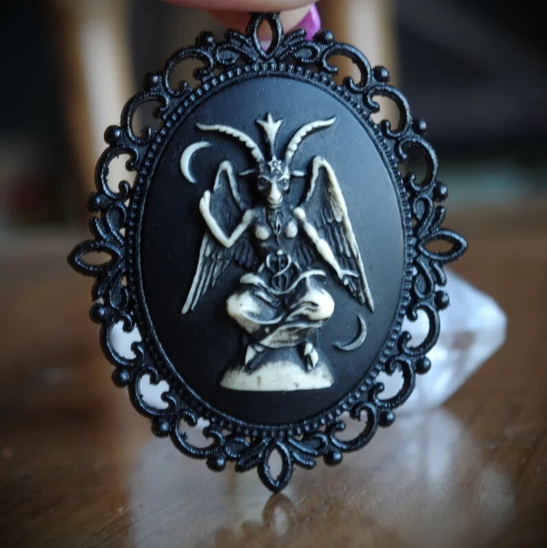Antiqued Brass Vintage Style Cameo Necklace black (Baphomet).