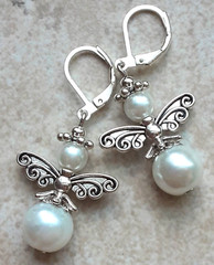 ANGEL WINGS White Glass Pearl SP LEVERBACK handcrafted WPGA10