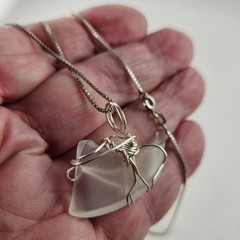 Sterling Silver Glass Pendant Artisan made & Sterling 18 in Chain [8793]