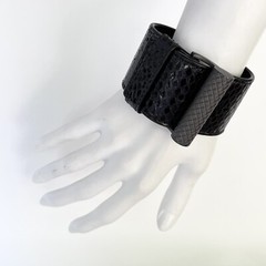 Bottega Veneta Leather Bracelet W/ Buckle Wide Black Metal Intrecciato Buckle S