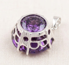 15.00 Ct Certified Purple Diamond Pendant, Tariffs FREE & Matching Studs .