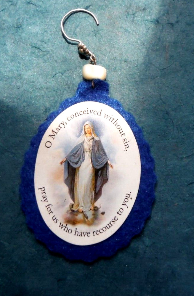 Vintage Scapular «O Mary, conceived without sin…» earring salvage art