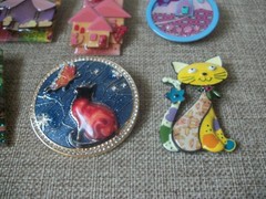 Vintage Lucinda Pins Cat Valentine Spring Christmas Cat Butterfly Retro