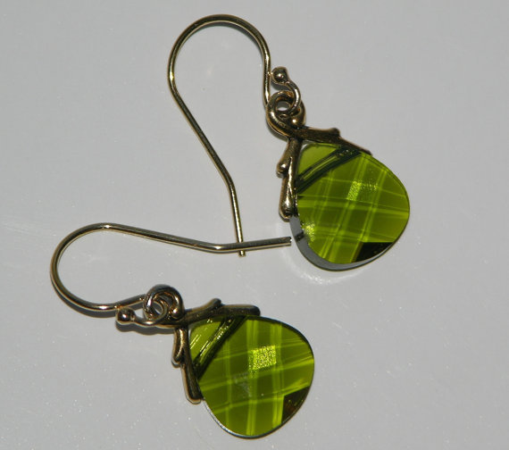 Olivine Vine Earrings Swarovski Faceted Flat Briolette Crystal Dangle Must-Haves