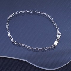 7.25” 3mm, vintage Italian IBB sterling silver 925 heart link chain bracelet