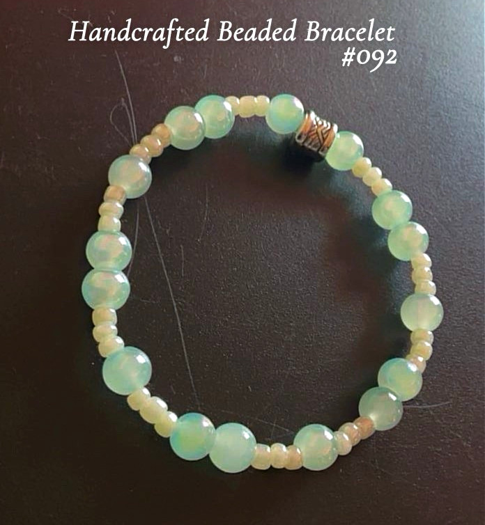 Handmade White/Blue Round Beaded Stretch Bracelet, No Clasp #092, Unisex