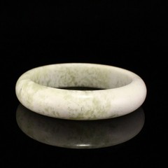 Natural Xiuyan Xiu Jade Bangle Bracelet 64.46g 59.5mm ID Moss Green Stone Ring