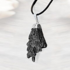Black Kyanite Pendant Chakra Natural Crystal Angel Wing Sterling Necklac Gemston