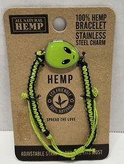 Smokezilla Braided Slip Knot Green Alien Charm Bracelet Wristband 100% Hemp