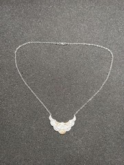 Sterling Silver 925 Vermeil Scalloped Fan Three-Tone Pendant Necklace 17″