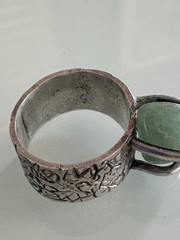Artisan 925 Sterling Silver Floral Band Ring Light Green Stone 9 Grams Sz 6.75