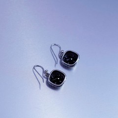 Vintage Sterling 925 silver handmade earrings with hematite and cable around