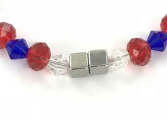 USA Flag Bracelet Patriotic Red White Blue Beaded Magnetic Women July 4th RWB