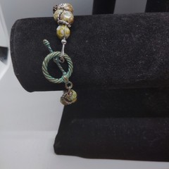 Handcrafted Bracelet Green & Brown Beads,Silver Rings Ring/Bar Clasp 7.5″