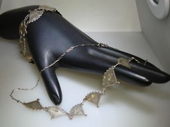 ANTIQUE 1920’S ART DECO SILVER & GOLD JAPANESE FAN NECKLACE & BRACELET SET!