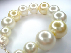 10 in pearl anklet yellow chunky handmade two tone with lobster claw stretch