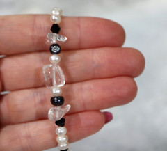 Pretty Sterling Silver Pearl Quartz Crystal & Amethyst Beaded Bracelet Lnth 18cm