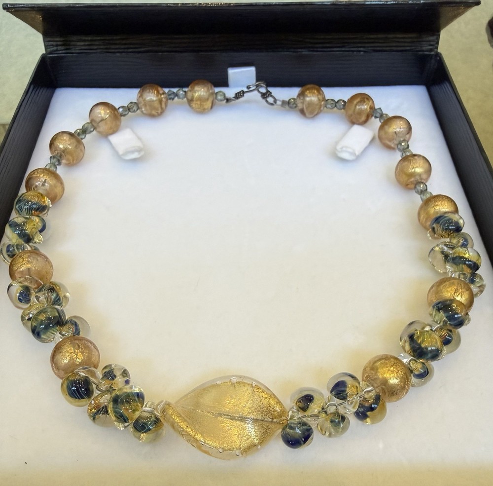 Italian Murano-Style Art Glass Necklace – Gold Leaf Beads & Leaf Pendant