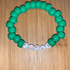 Girls Handmade Green Plastic Pony Bead Bracelet 5.7 Lucky St Patrick’s Day