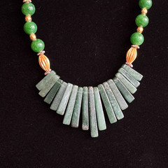Green Aventurine Fringe Necklace 16″ Boho Earth Goddess Stone Statement Fan