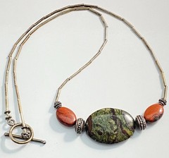 Vintage Sterling Silver Artisan Unakite & Red Jasper Bead Liquid Silver Necklace