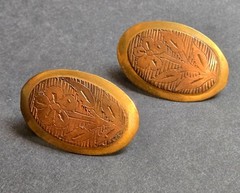 Vintage Floral Oval Brass Copper Pierced Earrings Etched Flower Design 1″ x 1.5″