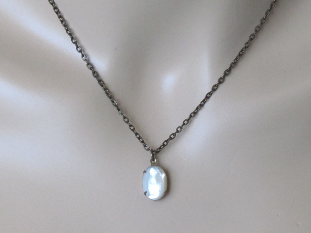 Dainty Necklace Mother of Pearl Women Jewelry Gift Beach Necklace Nature Jewelry