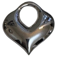 Modernist Sculptural Heart Pendant Made/USA Silver-Tone Metal 80s/90s Minimalist