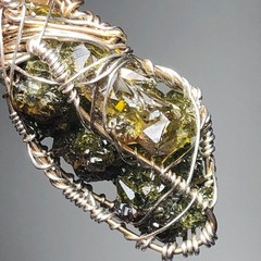Green Zincite Crystal Pendant (z2496)