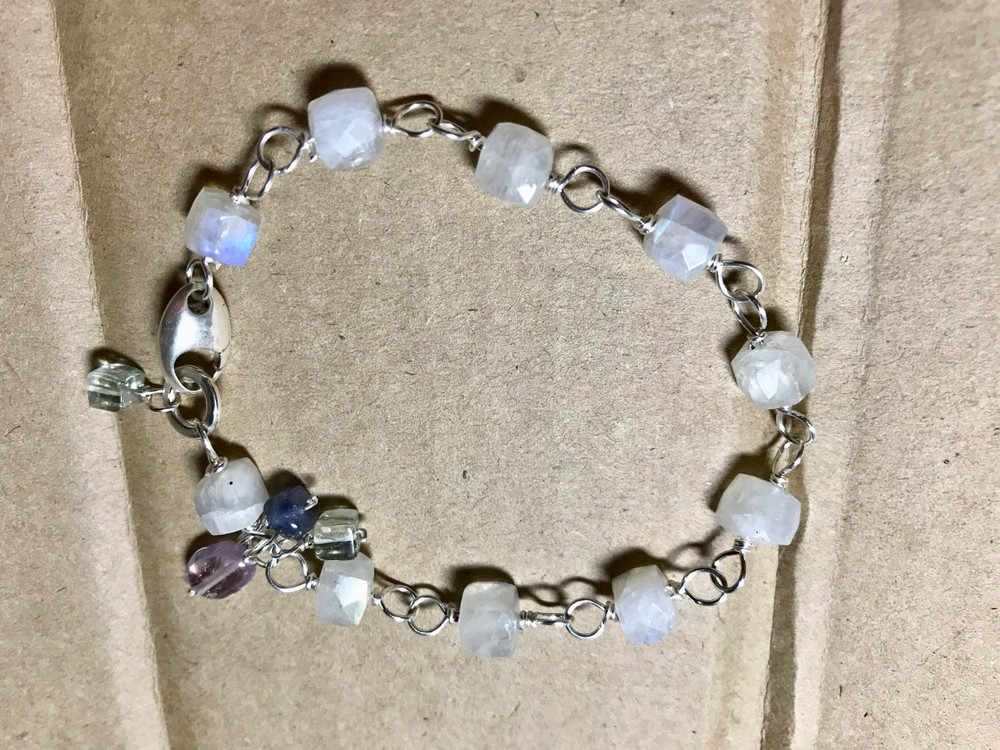 925 Sterling Silver Rainbow ☾stone 6-7mm Cube Bracelet Lobster 6-3/4″ Wire Wrap