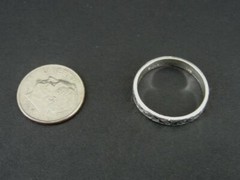 Ring Silver X’s & O’s Design with Texture Sterling 925 Size 7 Band Ring