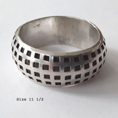FIVE STERLING SILVER RINGS SIZES 3 X 6 1 X 11 1 X 9. THAILAND