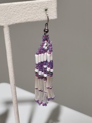 PURPLE AND WHITE BUGLE SEED BEADS HANDMADE BEADED EARRINGS 9cm/3.25″