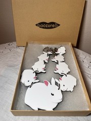 Baccurelli Iconic Huge 9 White Bunnies Acrylic Statement Necklace Hand-Signed