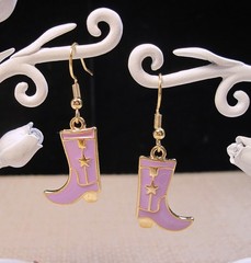 Beautiful 18k Gold-Plated Lavender Enamel Cowboy Boot Dangle Earrings Lot# B15
