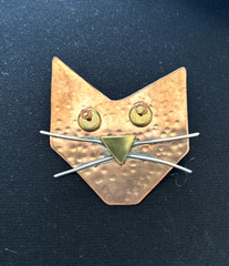 Darling & Unique Artisan Copper Cat Face w/Brass Whiskers Brooch Pin