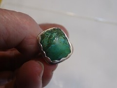 BEAUTIFUL HANDMADE SOLID STERLING SILVER CHRYSOCOLLA RING. SIZE 8 ..17.0 X 16.2