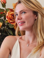 VALENTINEs day Daughter 1 carat Diamond Solitaire Necklace Pendant Love Beauty