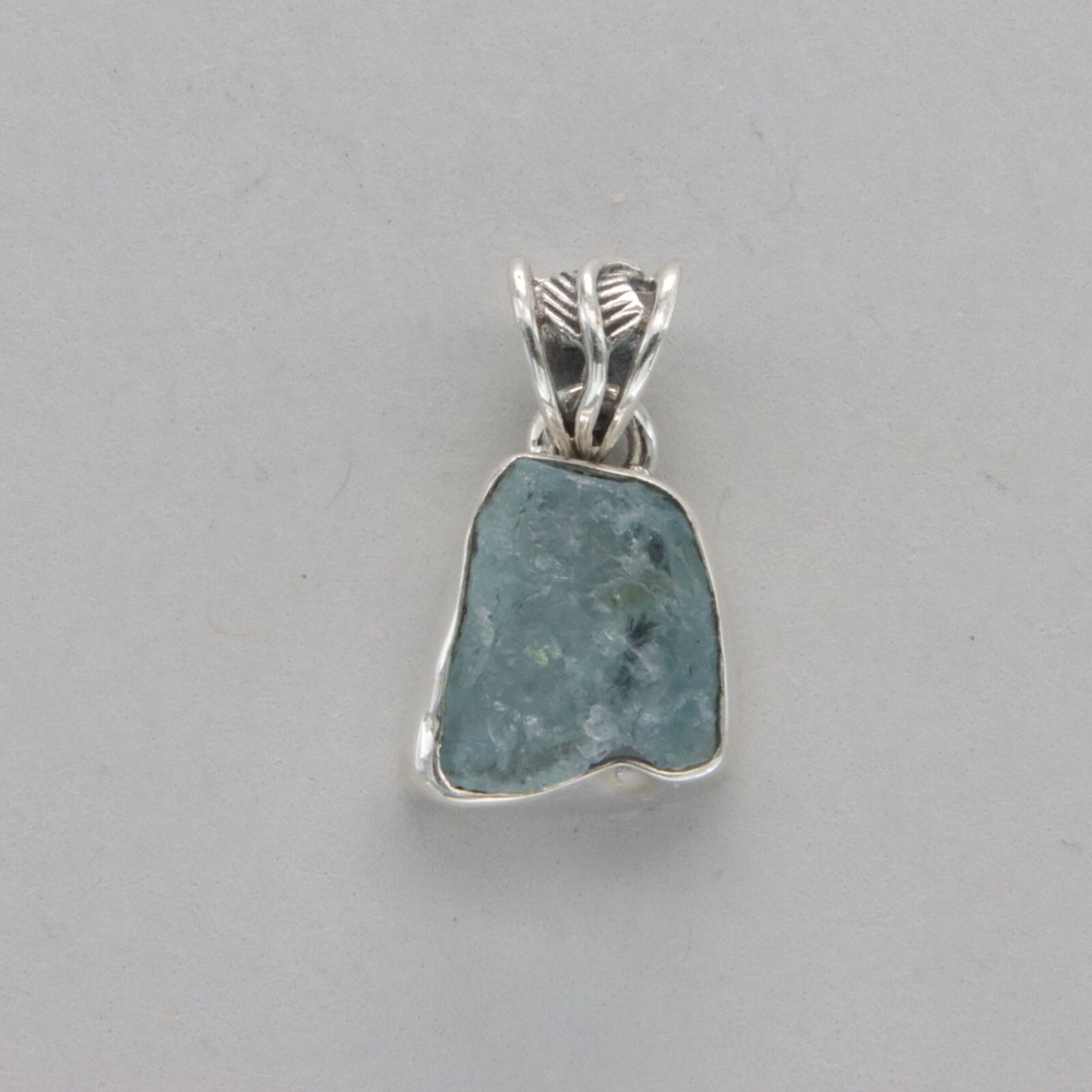 Natural Raw Cut Blue AQUAMARINE Pendant Rough Cut – 925 STERLING SILVER #901-Be