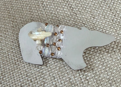 Liztech Polar Bear Pin Brooch Handcrafted Wire Wrapped Beaded Signed 1989