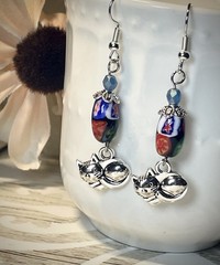 Sweet Cat Earrings Handmade With New Vintage Glass Trade Beads