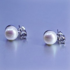 8mm, Vintage Sterling 925 silver handmade earrings, studs with pearl and cz